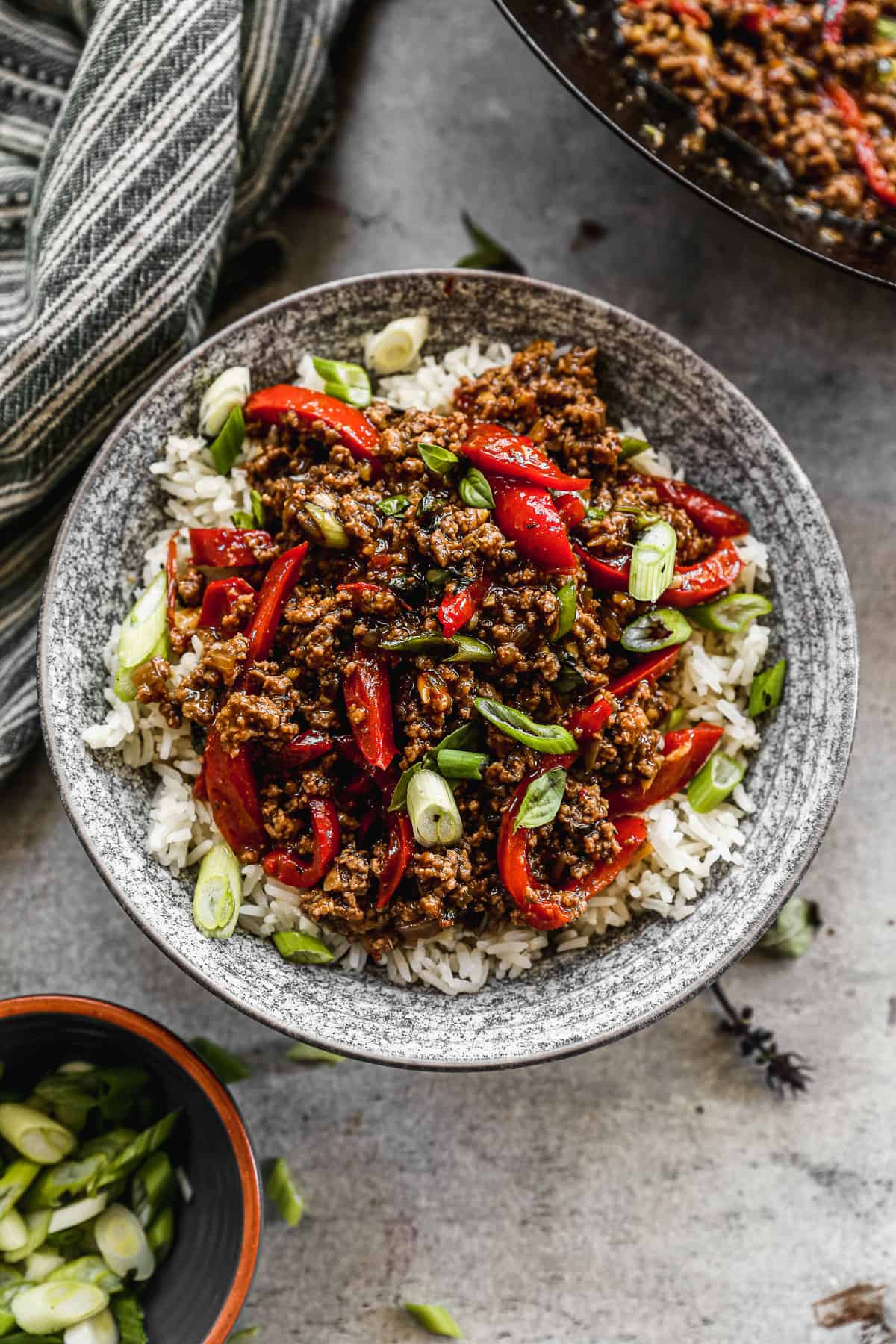 Quick & Easy Thai Basil Beef: Your 15-Minute Weeknight Pad Gra Prow